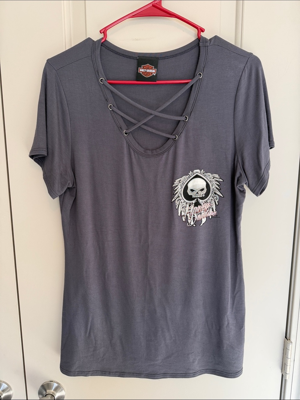Harley-Davidson Women's Gray Lace-Up V-Neck Skull & Feather Tee